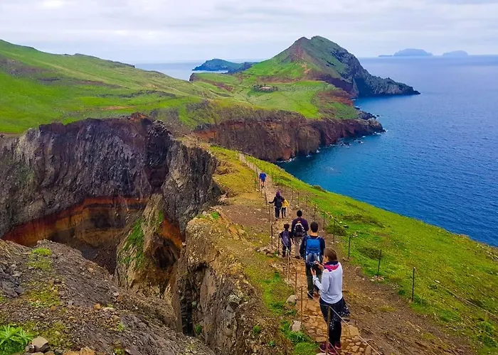 Favinha Rooftop Machico (Madeira)