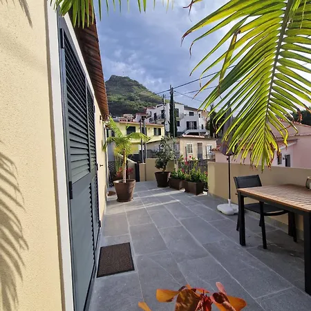 Favinha Rooftop 马希库