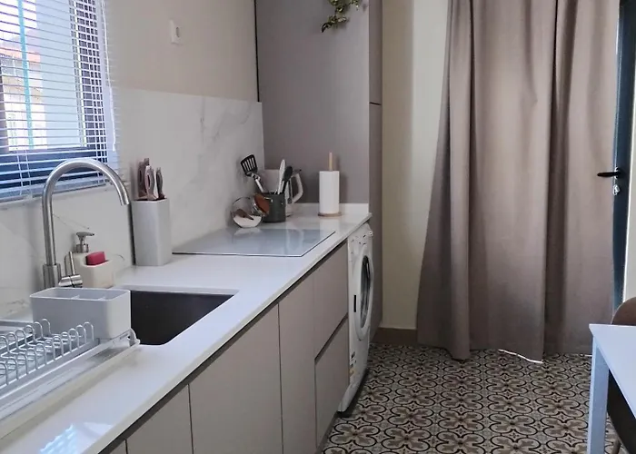 Semesterbostad Favinha Rooftop Machico (Madeira)