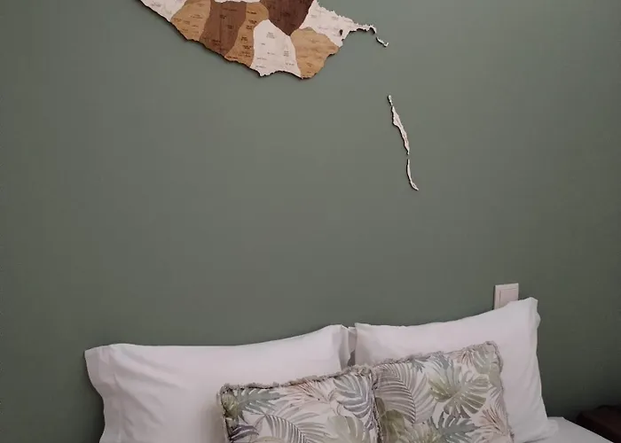 Semesterbostad Favinha Rooftop Machico (Madeira)