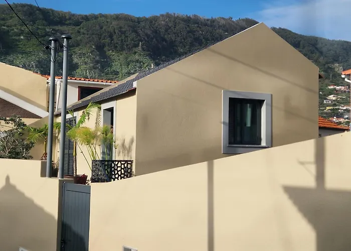 Favinha Rooftop Semesterbostad Machico (Madeira)